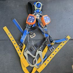 3M Full Body Safety Harness with Dual Nano-Lok SRLs
