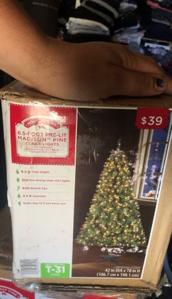 Holiday tree