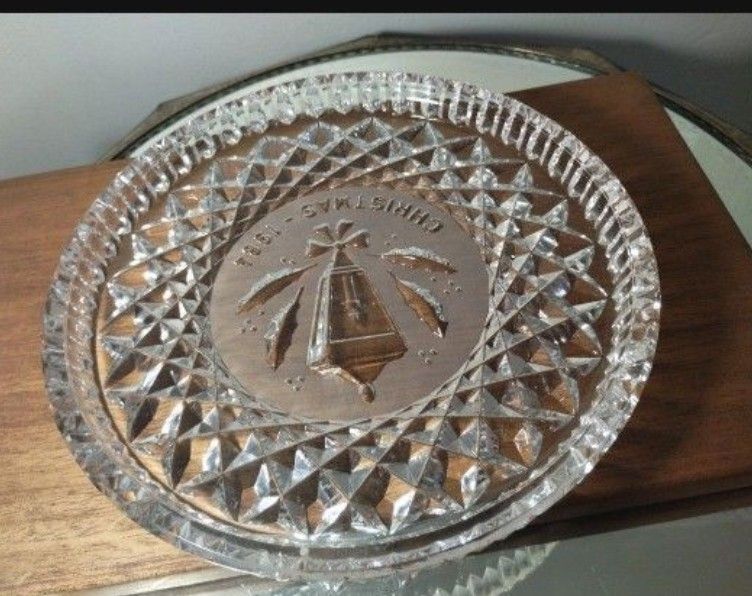 WATERFORD CRYSTAL TRAY - CHRISTMAS 1984 - 9"