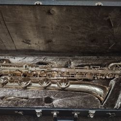 Yanagisawa B-880 Baritone Saxophone
