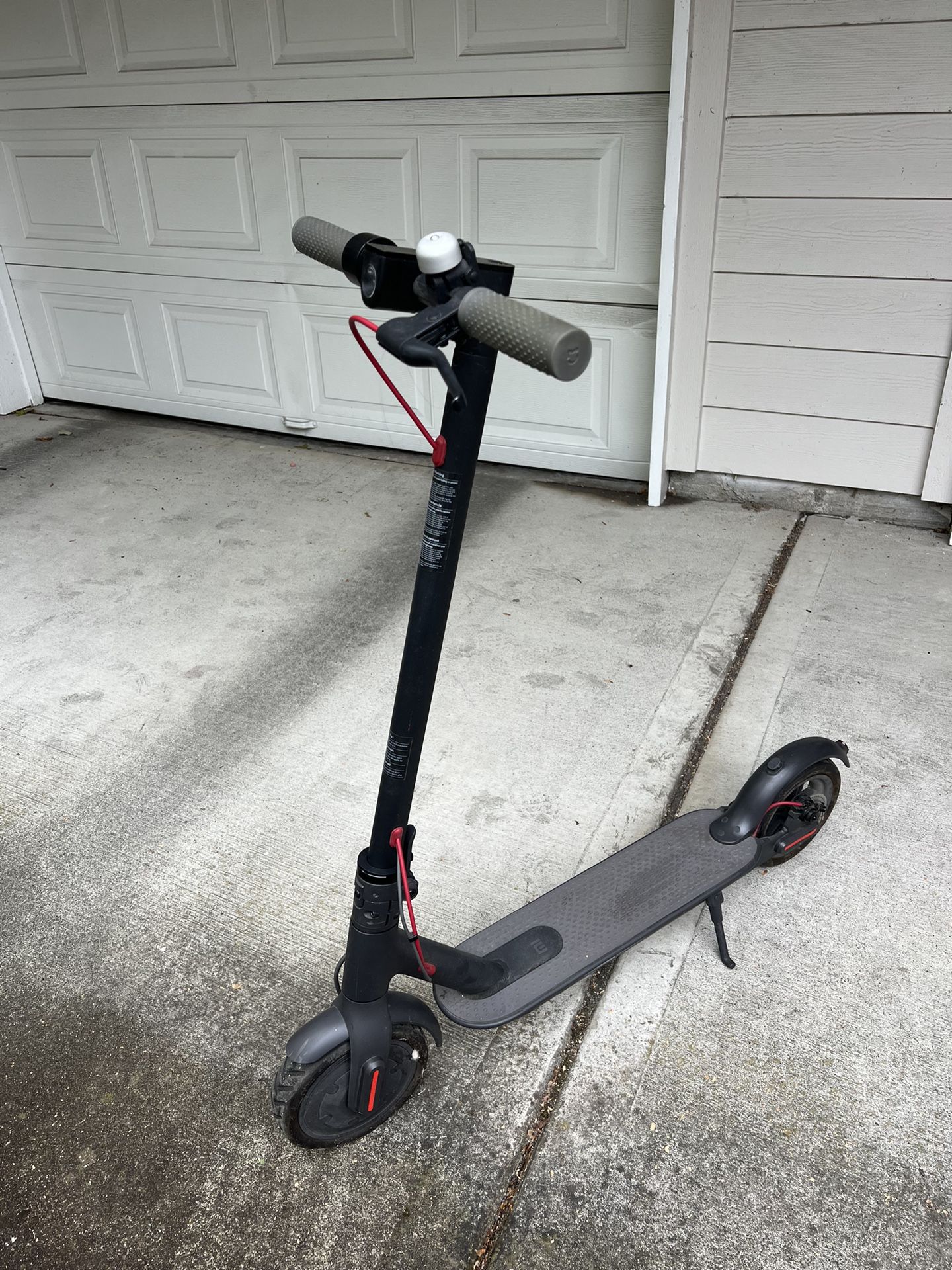 Xiaomi Mi M365 electric scooter, Battery Is Dead