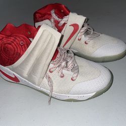 Nike/Kyrie “Just Be You” Edition size 5.5 basketball red&wht