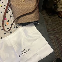 Coach