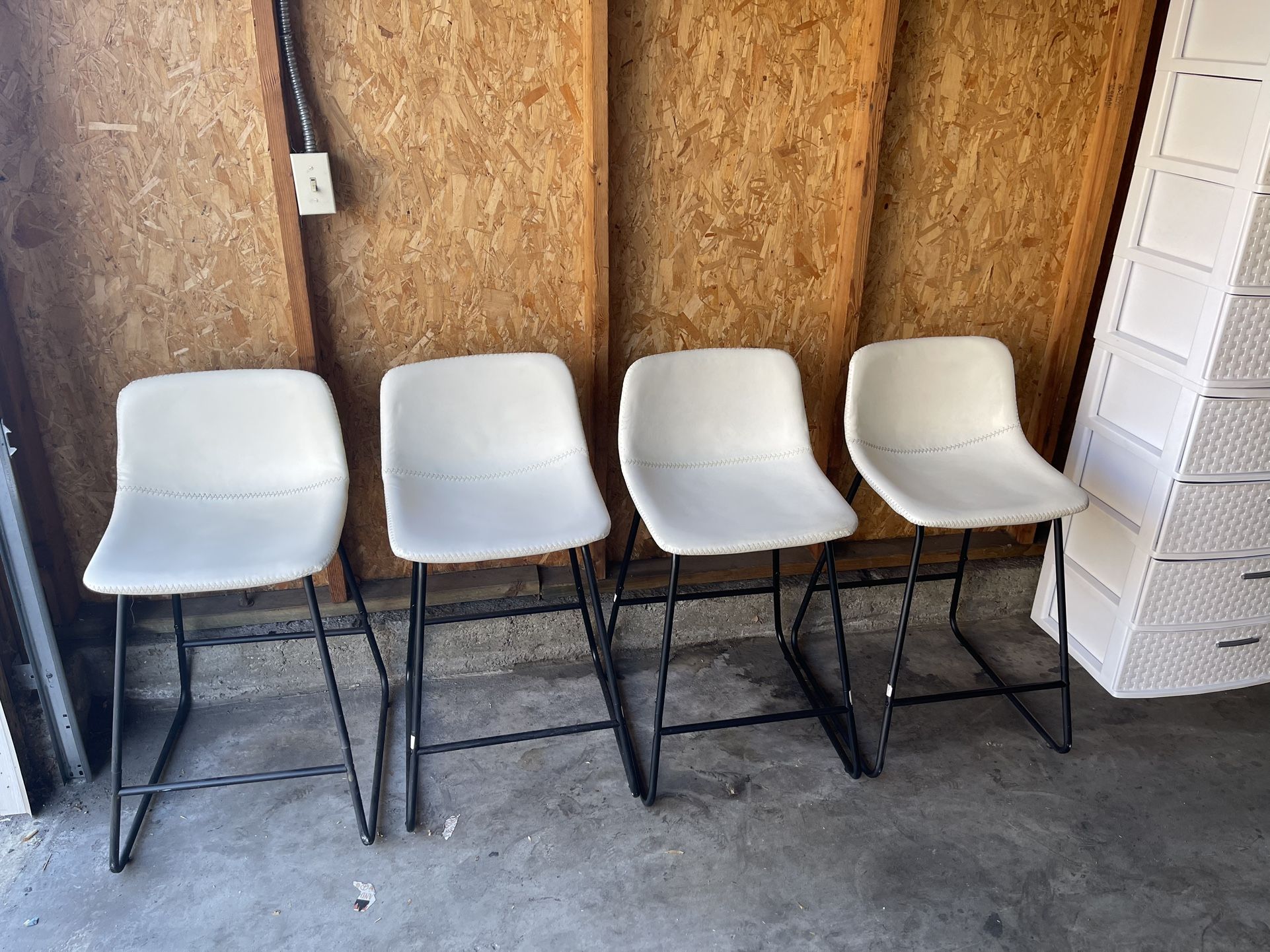 Bar Stools 