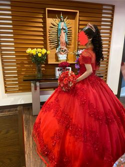 Vestido rojo de quinceañera