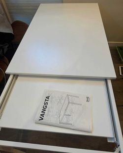 Vangsta Dinner Table Extendable