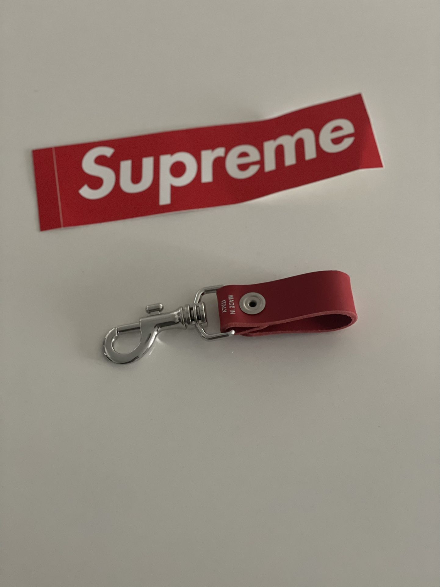 Supreme supreme leather key loop red Logo Red Leather Key loop FW21