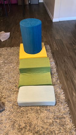 5 piece foam baby crawling and climbing gym