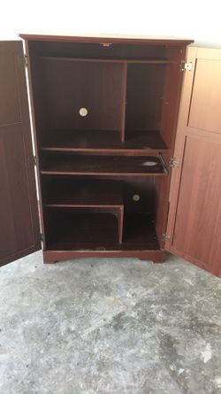 Computer armoire