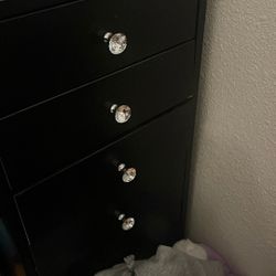 Impression Vanity Makeup Storage