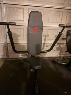 Sitting Tricep Machine