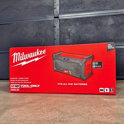 Milwaukee M18 Bluetooth Jobsite Radio (Tool Only) 