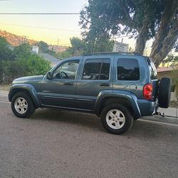 2003 jeep liberty 4x4  limited