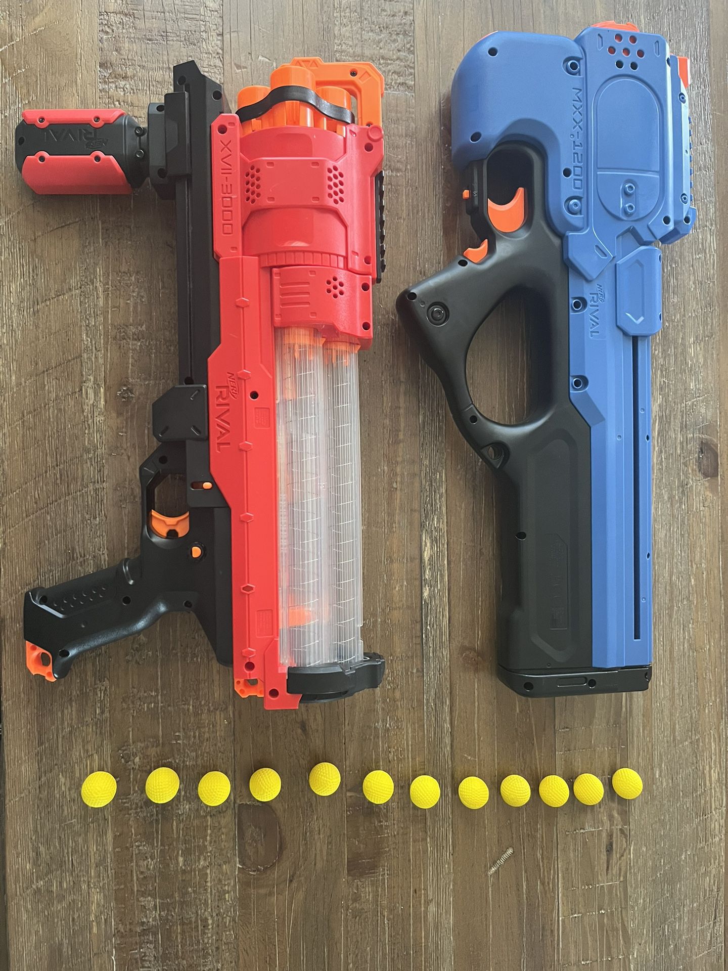 Rival nerf Guns With 12 Bullets And Batteries Included