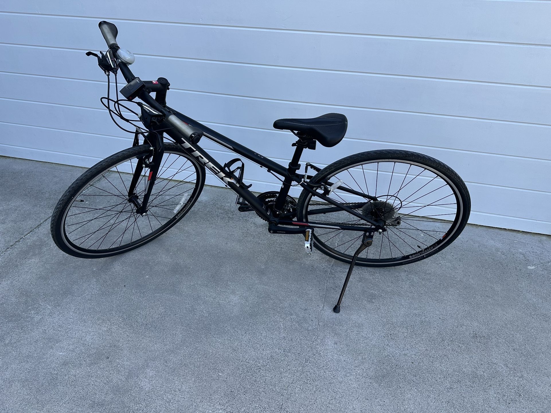 Trek FX3 Hybrid Women's Bike