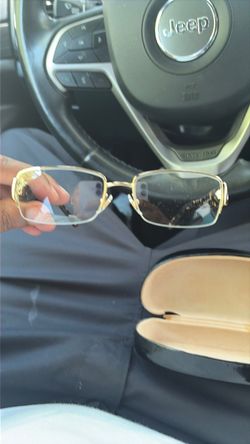 Versace glasses me