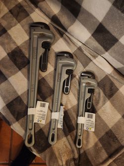 Rigid Aluminum Pipe Wrenches 24"...18"...14"  New $140