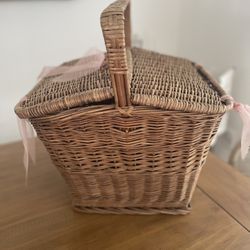 Vintage large Woven Wooden whicker Picnic Basket