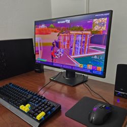 RTX 3070 Gaming PC i7 16Gb Ram with 27" QHD 1440P Gaming Monitor