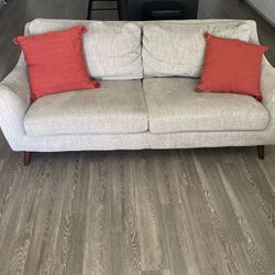 gray couch 