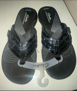 Clark’s Black Flip Flop Sandals Shoes. Size 7 New