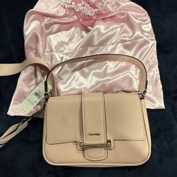 Beautiful Calvin Klein Pink Crossbody Bag!