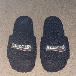 Balenciaga Slides