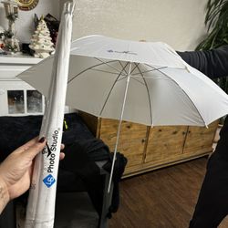 Photography Umbrellas And Stands 