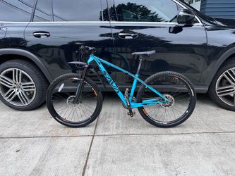 Sava Deck Carbon Mountain Bike - lightly used