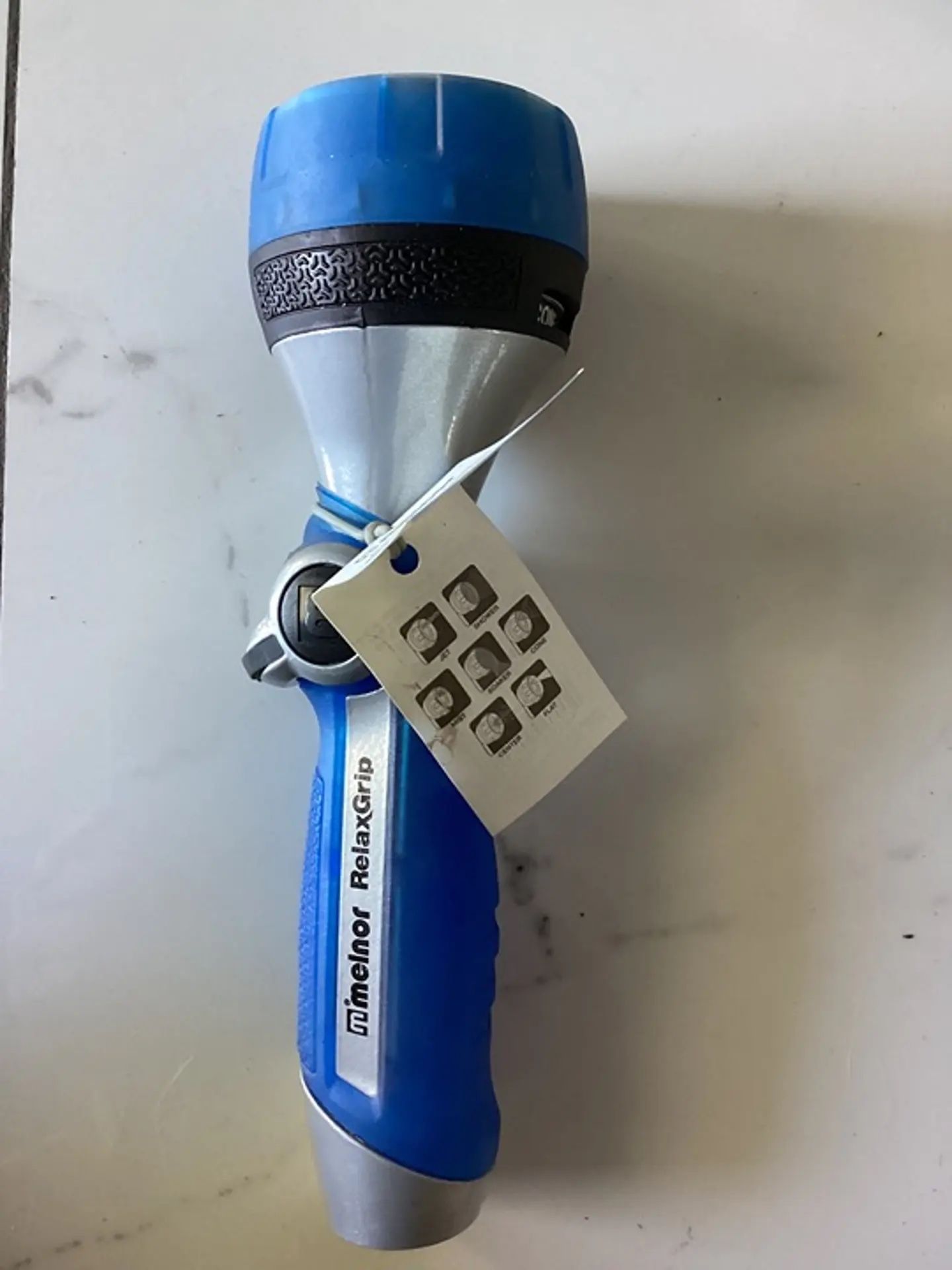 NEW Melnor RelaxGrip Dual Position - 7 Pattern Nozzle