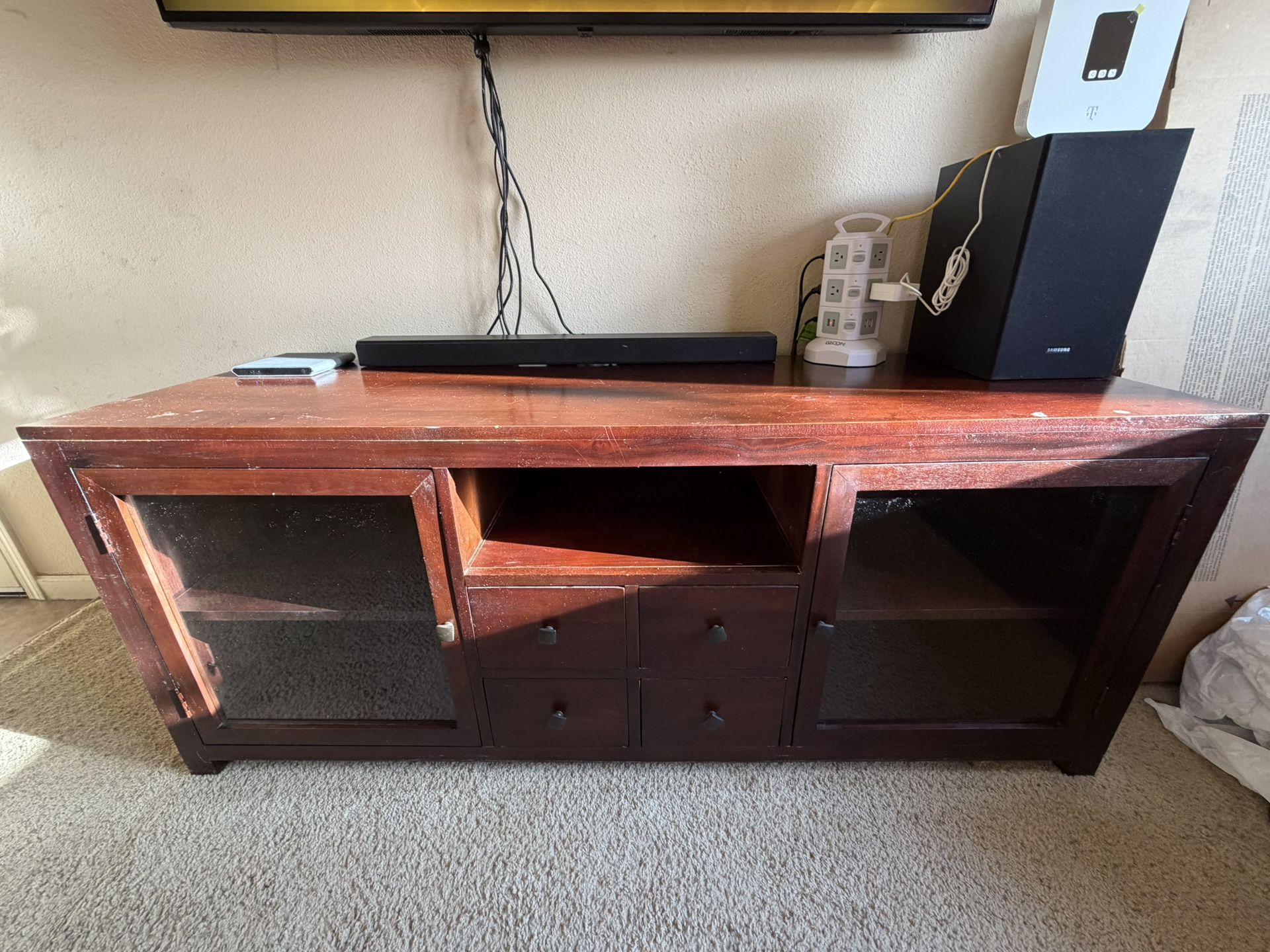 Wooden Tv Stand & Coffee Table