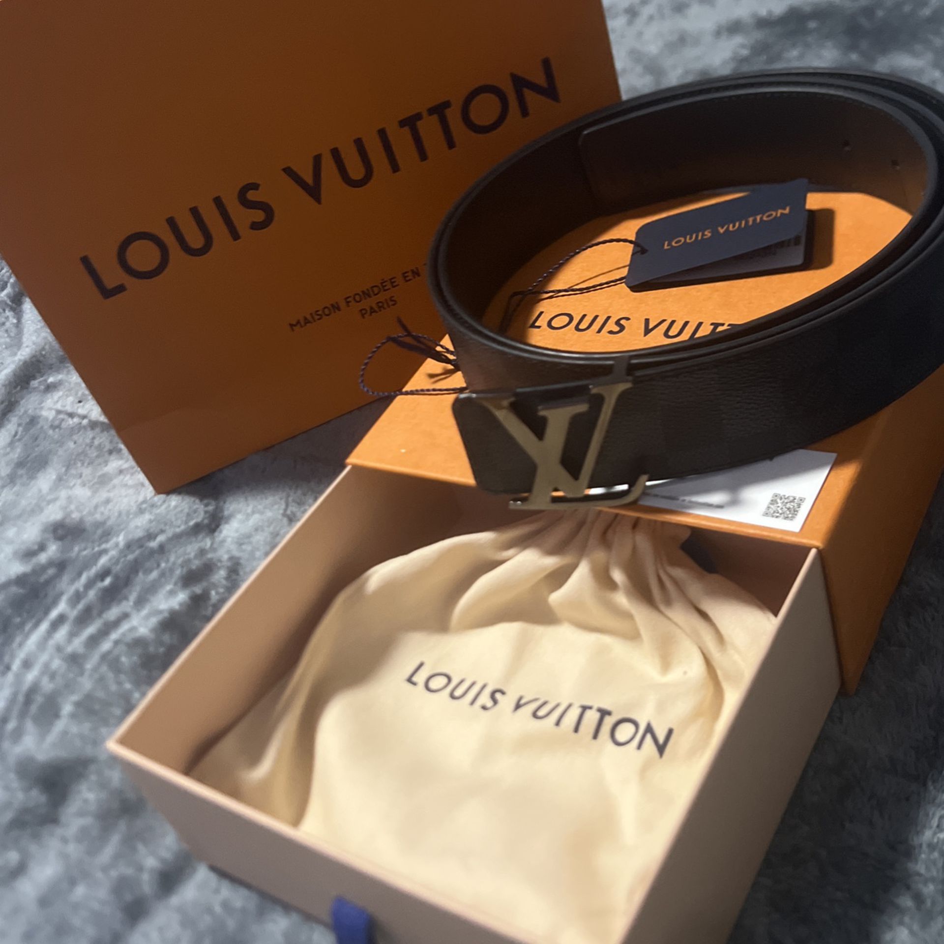 Authentic LOUIS VUITTON Mens Belt for Sale in San Antonio, TX - OfferUp