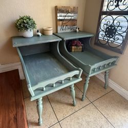 Vintage Shabby Chic Accent/End Tables