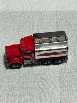 1981 Matchbox Peterbilt GettyTank Tanker Gas Truck Vintage Red