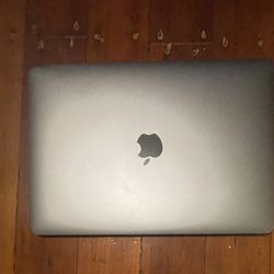 MacBook Air M1