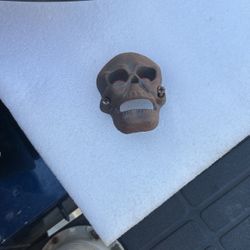 Metal Skull Decoration 
