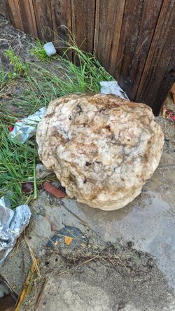 milky quartz