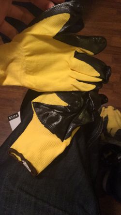 All purpose gloves