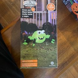 4ft Tall Green And Black Spider 