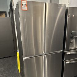 Samsung Refrigerator. 🚚WE DELIVER🚚