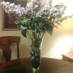 Floral vase. Very tall. Purple flowers