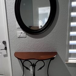 Set Table And Mirror 