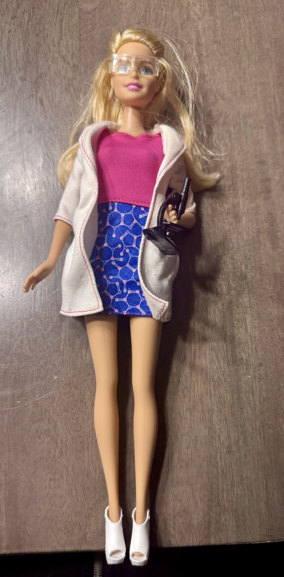 Chemist Barbie