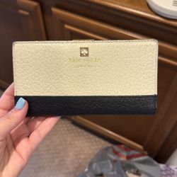 Kate Spade Leather Wallet