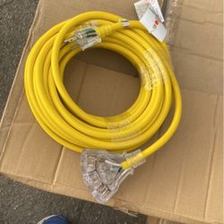Extension Cord 50 Ft 12/3 Guage