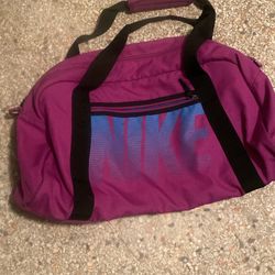 nike duffel bag