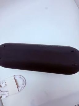 Beats - Pill Portable Wireless Bluetooth Speaker & Portable Charger -Matte Black