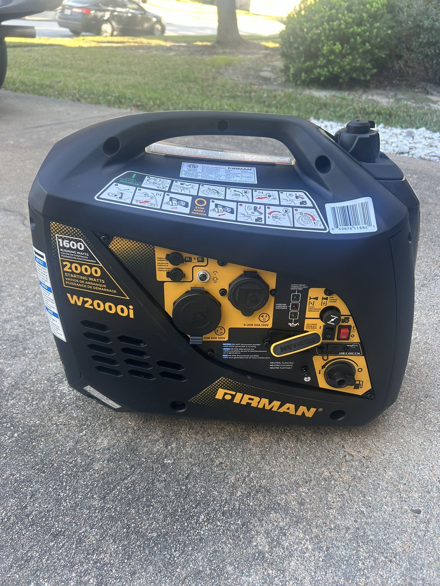 CLEAN LIKE-NEW INVERTER PORTABLE GENERATOR 2000/1600W RECOIL START