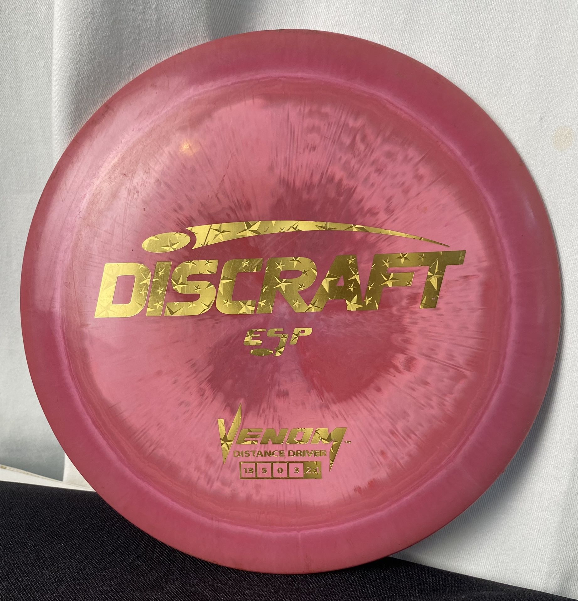 Discraft ESP Venom Distance Driver Pink w/ Gold Foil 178 grams 13/5/0/3/2.1 Disc Golf