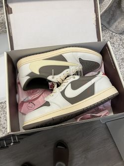 Travis Scott Reverse Mocha